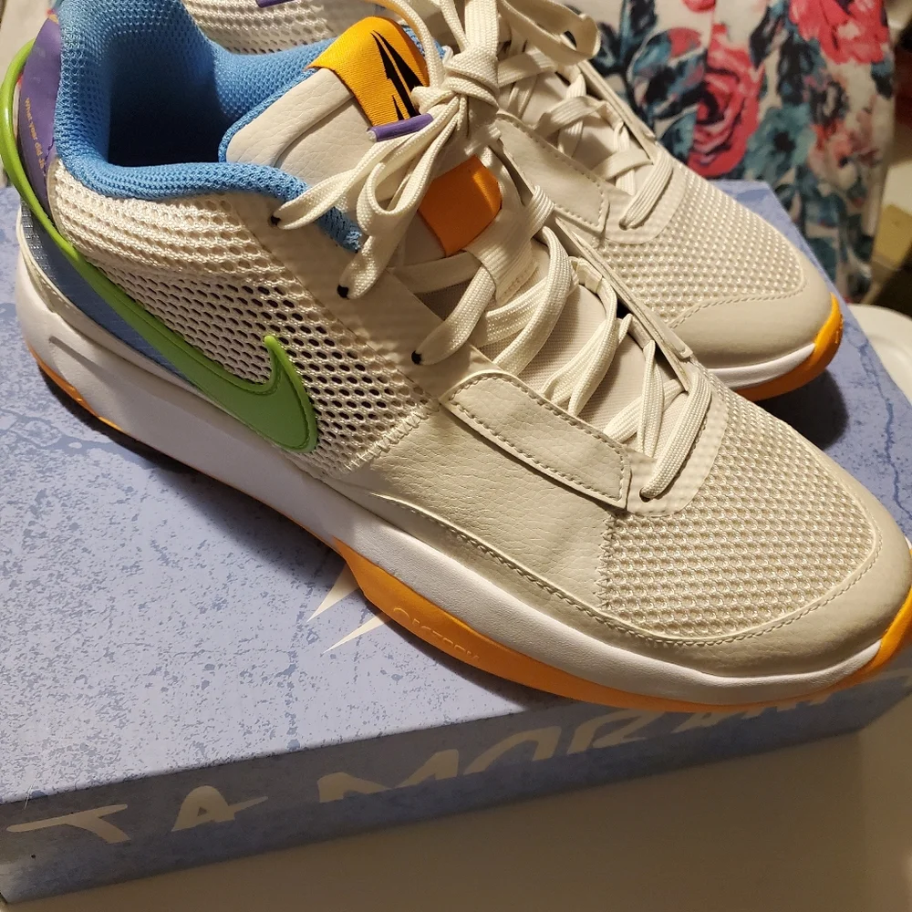 Nike Ja Morant Family Trivia Brand New - Picture 3 of 9
